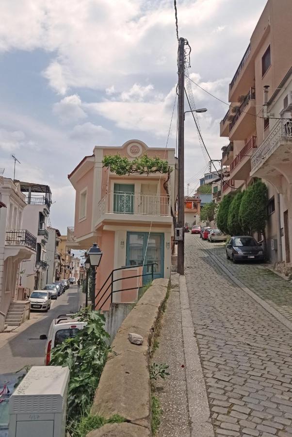 Апартаменты 1930 Townhouse Кавала Экстерьер фото